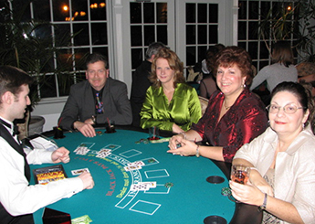 Poker Table on Fundraiser Night in Queens, NY Poker Table on Fundraiser Night in Queens, NY
